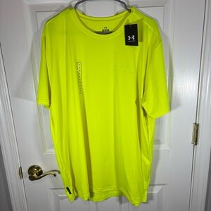 New UA Under Armour Men’s T Shirt Size XL Rush Loose Fit Dry Material Yellow